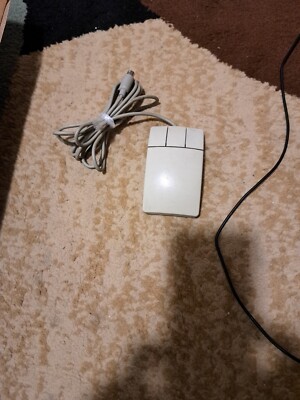 LOGITECH M-S30 3 BUTTON PS/2 MOUSE