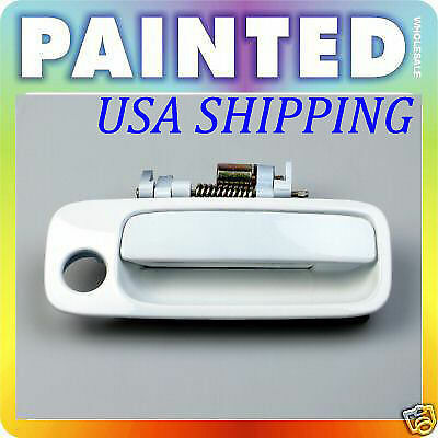 Front Left Beige Metallic Door Handle For 1997-2001 Toyota Camry (4M9) - Autopartkingdom DHE050