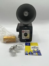 Vintage 1953 Spartus 120 Flash Bakelite Medium Format Box Camera w/ Case Extra