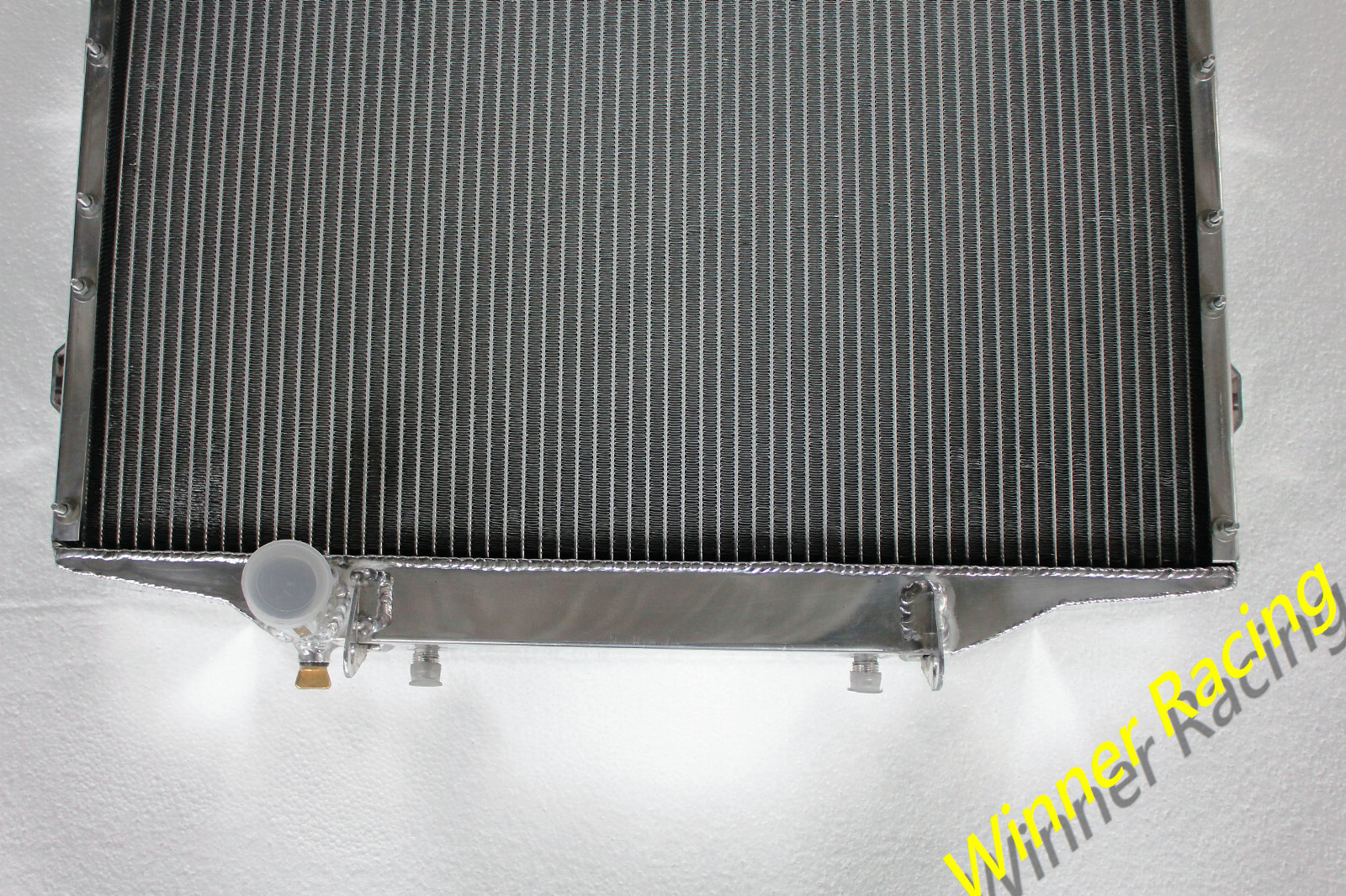 Radiator For Rolls-Royce Silver Shadow/ Wraith II , Bentley T2 AT 1977-1980