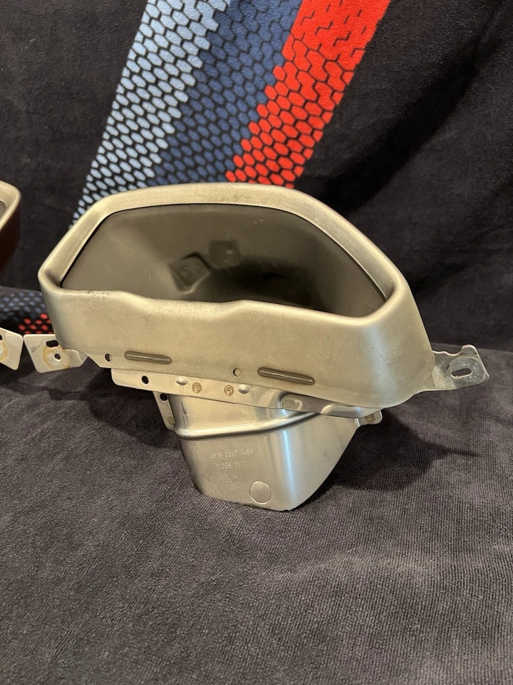 GENUINE OEM BMW M3 G20 M340I M340IX EXHAUST TRIM TAILPIPE LEFT & RIGHT - Image 3 of 4
