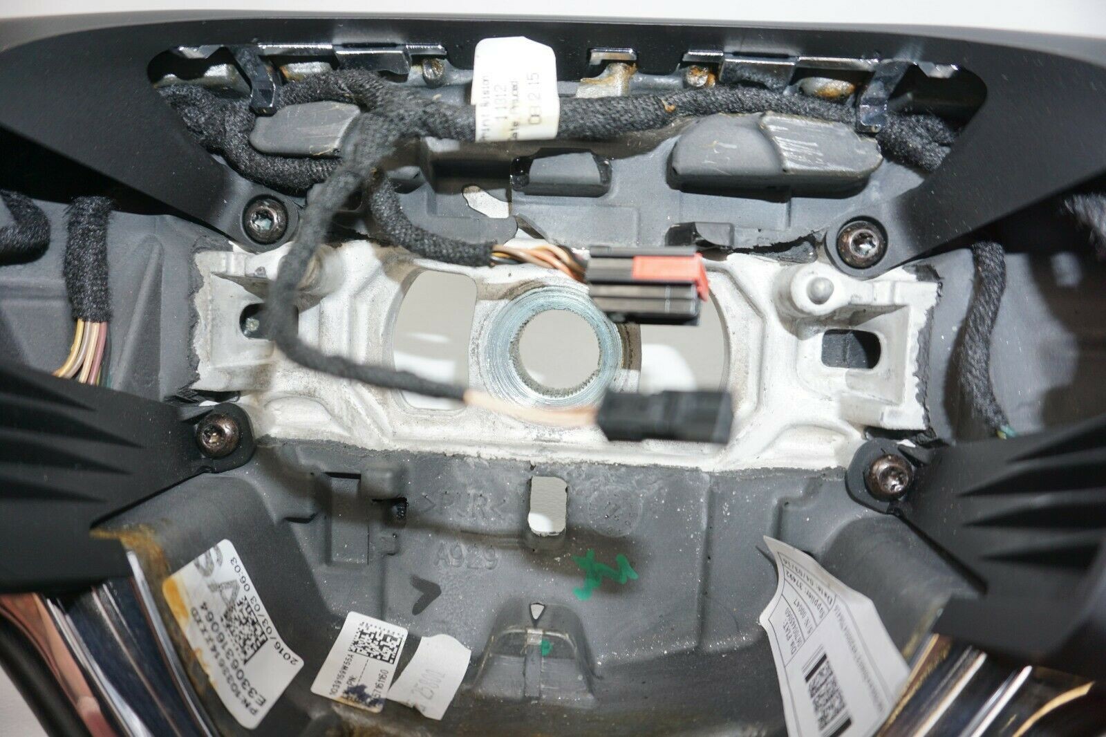 MASERATI GHIBLI STEERING WHEEL LEATHER BLACK 2014 2015 2016 1033614 OEM
