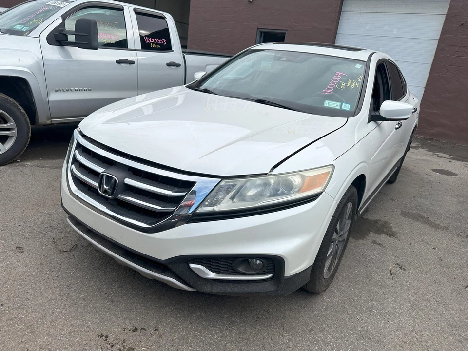 Espejo retrovisor interior delantero central usado se adapta a: Honda Crosstour EX-L 2015 cuero Foto 4 de 4