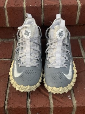 Nike Men s size 7 Huarache LAX Turf Shoe