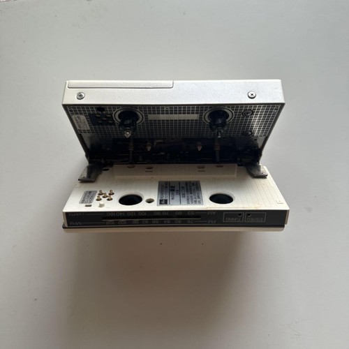 Toshiba Portable Cassette Player Walkman Kt-As10 Vintage Audio Personal Stereo - Picture 3 of 4