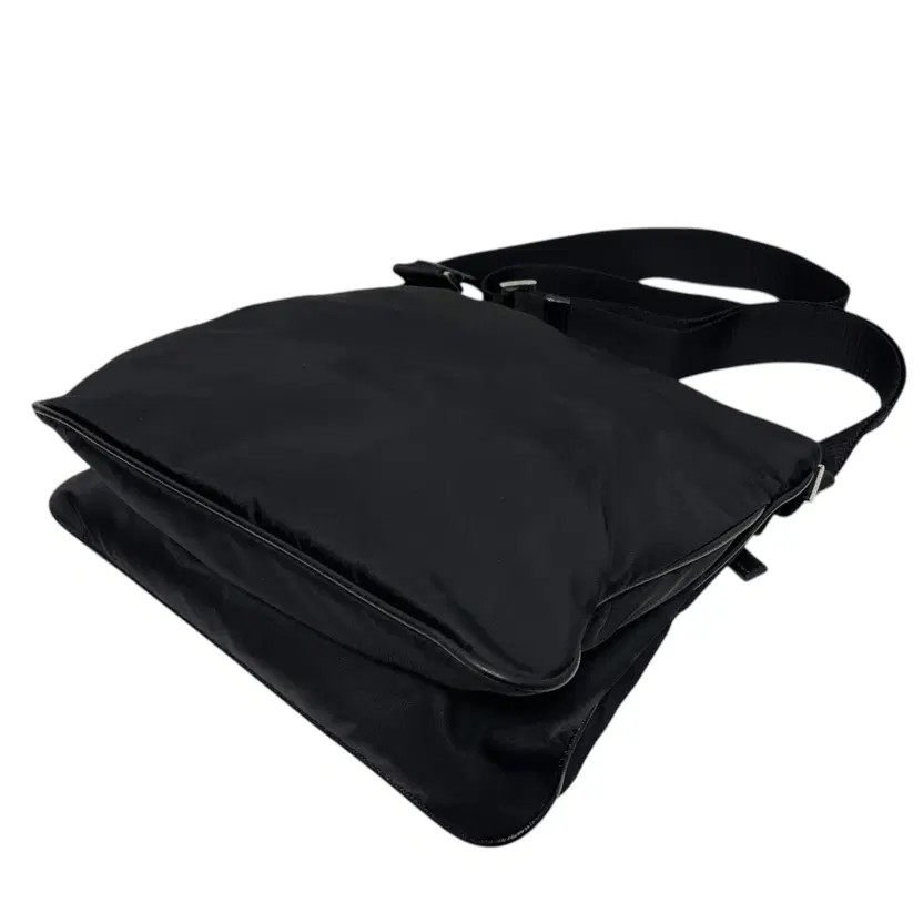 Prada Poconno Nylon Triangular Logo Crossbody Bag… - image 6