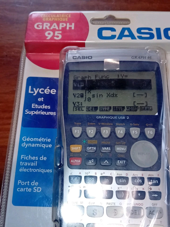 Calculatrice CASIO GRAPH 95 pour lycée et études Supérieures  - Photo 2/4