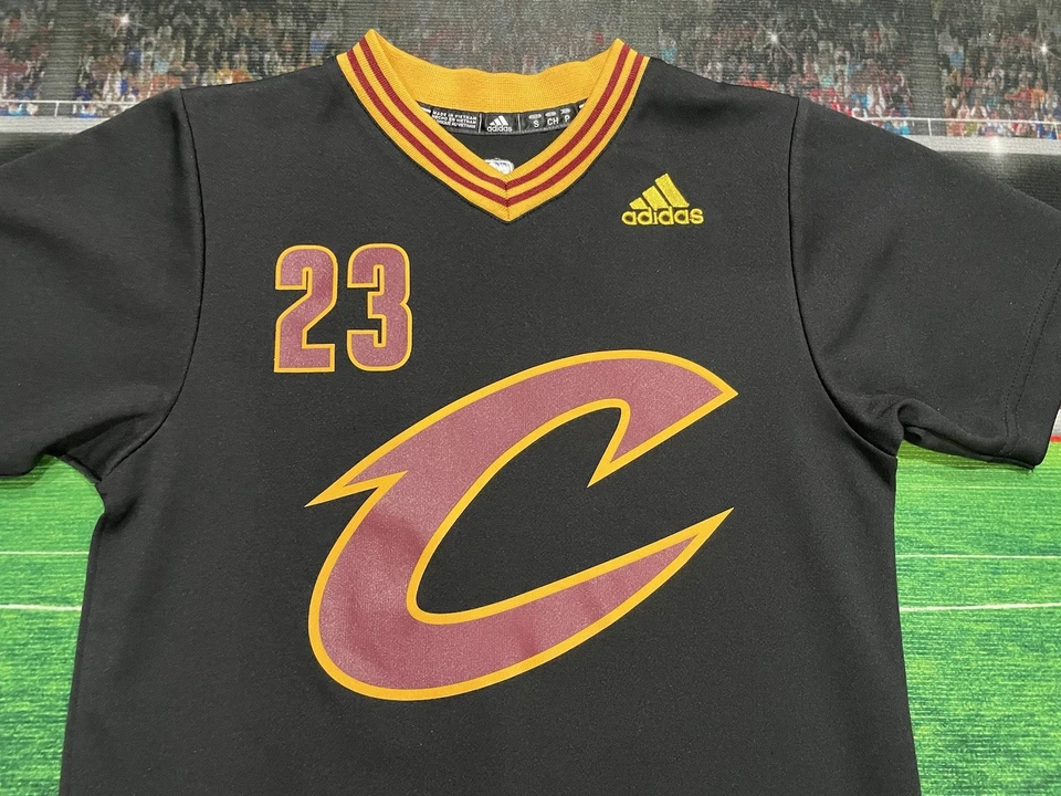 LeBron James Cleveland Cavaliers Adidas Swingman Jersey Youth Sz Small (8) Used - Image 2 of 4