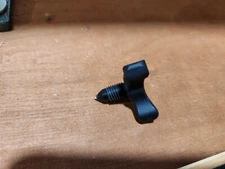 Mathews Bridgelock Stabilizer Attachment Knob