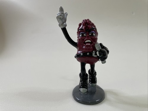 2 NOS MICHAEL JACKSON CALIFORNIA RAISINS FIGURES w/ FACTORY FLAWS See it? 1980's - Picture 10 of 12