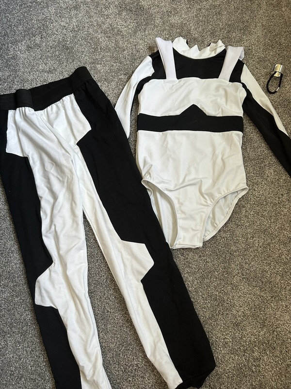 Weissman Showtime Dance Gymnastics Acro Costume Size MC
