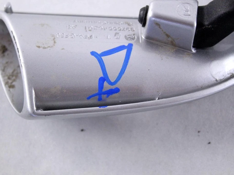 99755546201V05 Handle Internal Connector Front Right Porsche Cayman 987 MK2 2 - Image 4 of 4