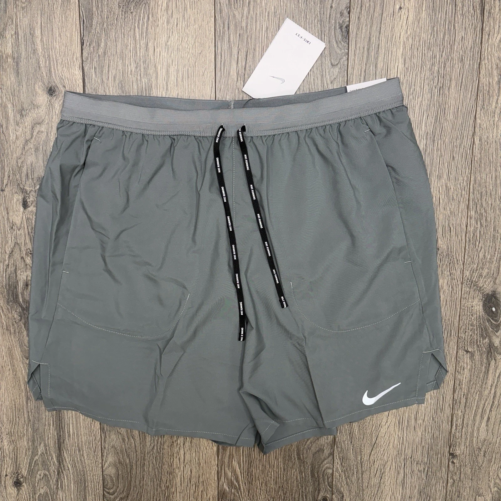 Nike Running Shorts Size Large Mens Grey Flex Stride 7" Brief Lined Dri Fit $58