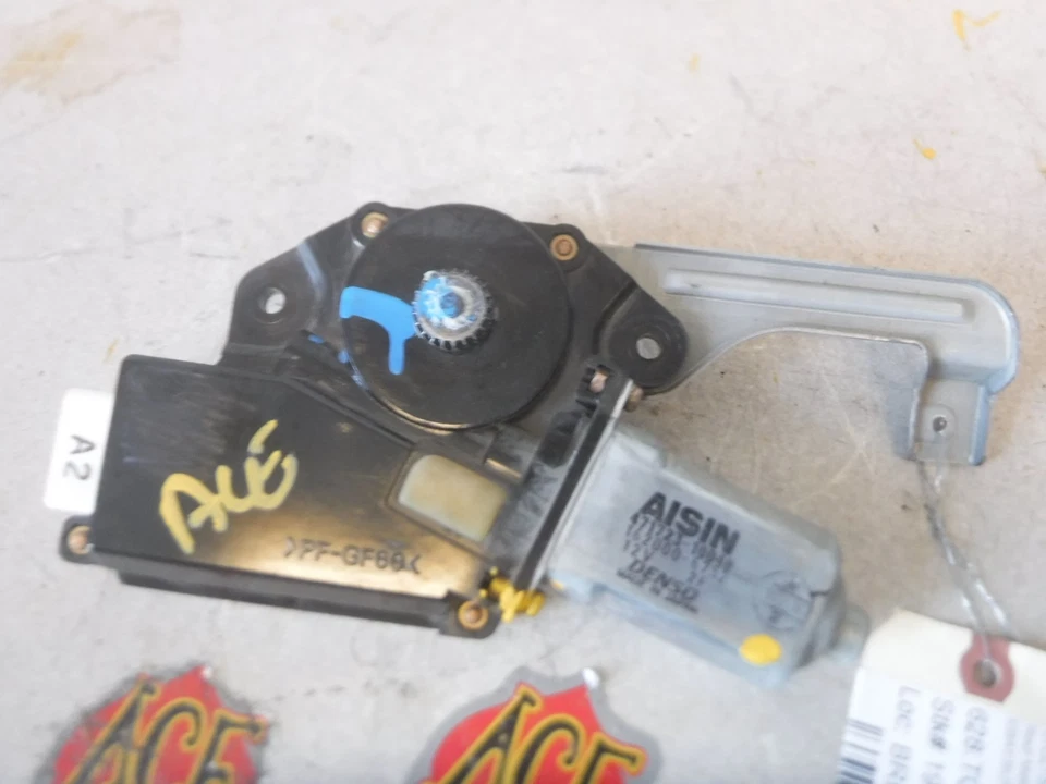 01-07 Toyota Sequoia 04-06 Tundra doble cabina OEM techo corredizo motor de vidrio Foto 2 de 4