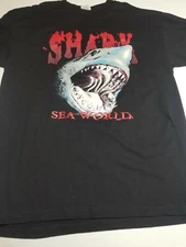 Vintage 80s 90s Single Stitch Sea World Sharks T-Shirt Mens Size XL Made In USA
