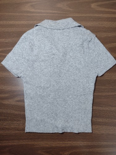 Forever 21 Collared Crop Top Gray Shirt Women's Size Medium - Picture 2 of 9