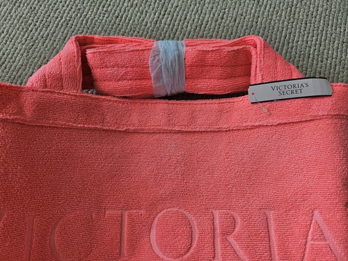 Victoria’s Secret Terry Pink Limited Edition Tote Bag New - Picture 7 of 8