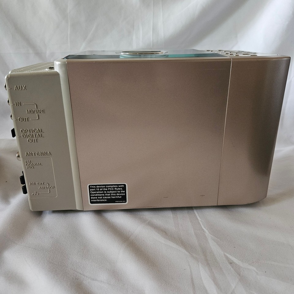 JVC FS7000 Compact Bookshelf Stereo CD/AUX Player Radio Cherry Wood