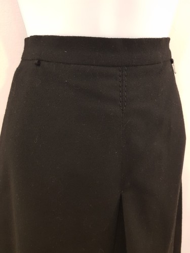 Vintage Skirt Size 10 Black Pure Wool Knee Length Pleated Classic Smart Retro - Picture 3 of 12
