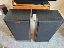Klipsch Forte Il Speaker Pair used, Very nice Condition, (Local Pickup Only).