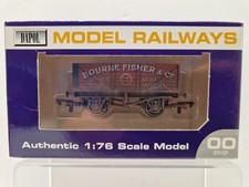Dapol B680 OO Gauge Bourne Fisher 7 Plank Wagon Weathered, excellent VG box