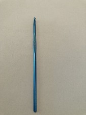 Vintage Hero Crochet Hook Made In Germany Size G Metal Blue