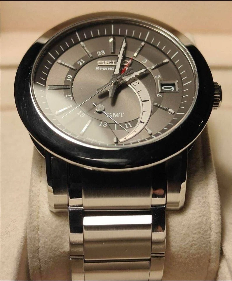 SEIKO Spring Drive GMT Seiko Spring Drive aus Japan - Bild 2 von 4