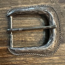 Western Style Silver Tone Belt Buckle Scroll Swirl Rope Edge Design Unbranded