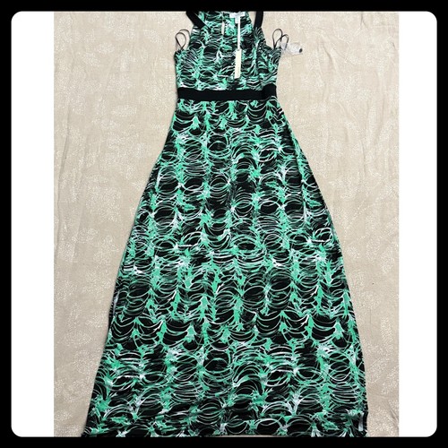 Kenar Maxi Dress Halter Neck Sleeveless Party Dress Green Black Size M