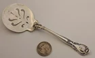 Chantilly by Gorham 6 1/8" Sterling Silver Cucumber Flat Server OLD MARKS c.1895