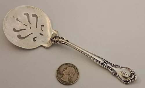 Chantilly by Gorham 6 1/8" Sterling Silver Cucumber Flat Server OLD MARKS c.1895