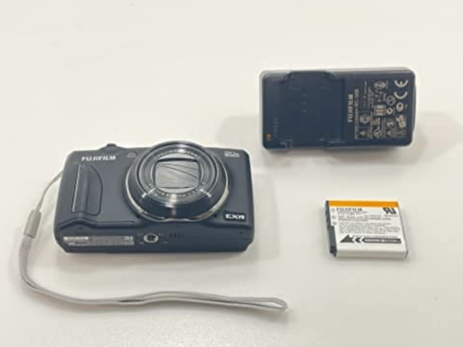 FUJIFILM Digital Camera F900EXR B Black 16-Megapixel 20x Optical