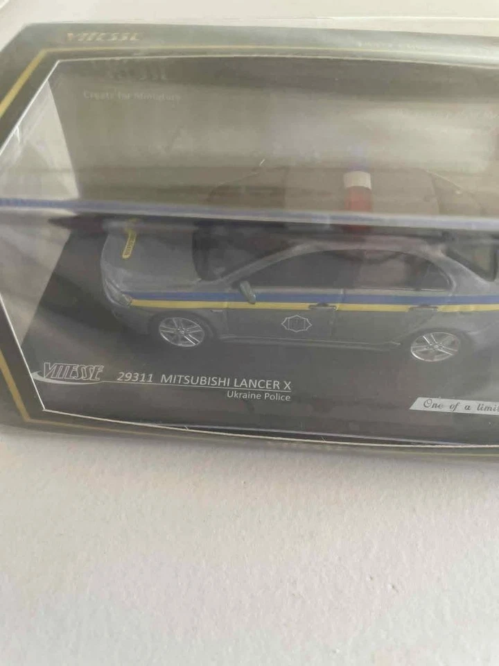 VITESSE 1/43 STUNNING MITSUBISHI LANCER X UKRAINE POLICE 999 ONLY MINT BOXED - Image 2 of 4