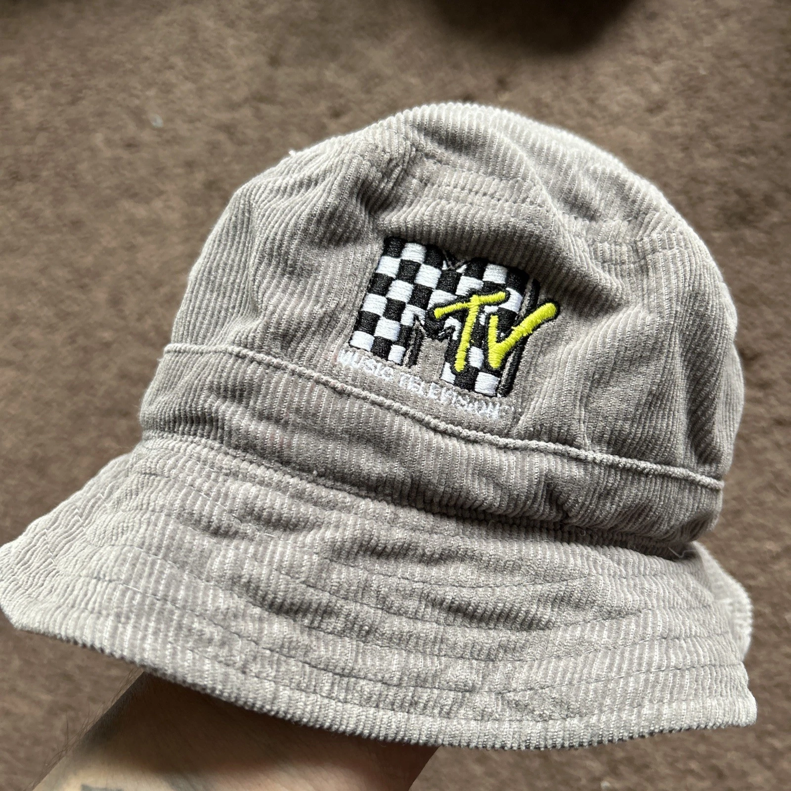 NWT Viacom MTV Unisex Checkered Logo Corduroy Bucket Hat M/L Grey