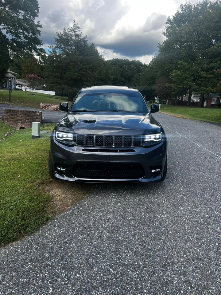 FOR JEEP GRAND CHEROKEE SRT 2017-2021  FRONT BUMPER KIT SRT FACELIFT CONVERSION — 第 4/4 张图片