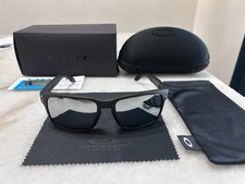 Oakley Holbrook Sunglasses Polarized, Silver Logo, Black Lens, Matte Black