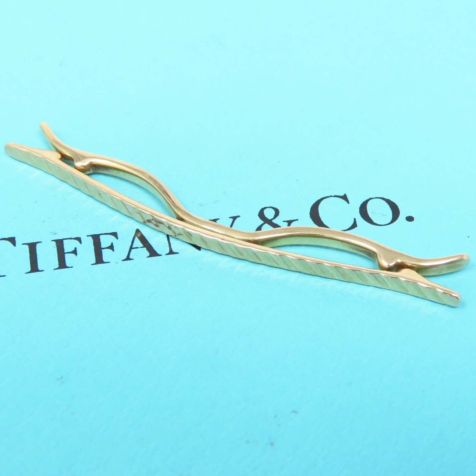 NYJEWEL Tiffany & Co 14k Yellow Gold Scarf Clip - image 2
