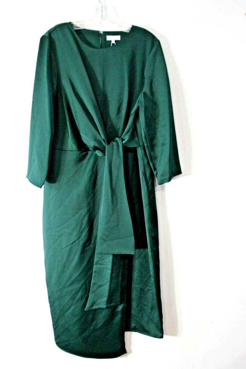 green emerald velvet dress Darn Good Yarn Zaria Wrap Dress main image 0