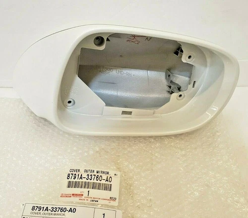 LEXUS OEM PASSENGER SIDE OUTER MIRROR COVER 2008-2009 ES350 (STARFIRE PEARL 077)