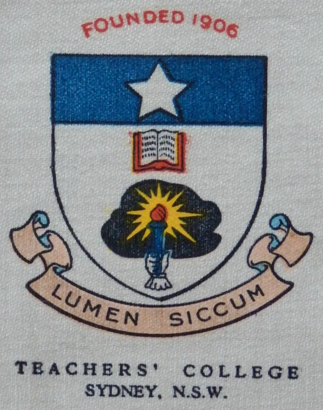 TEACHERS COLLEGE SYDNEY Australia 1910 BAT Silk Card  - Image 2 of 2