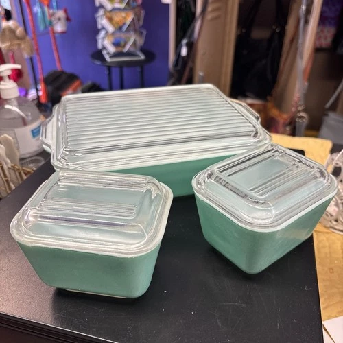 3 Vintage Pyrex Refrigerator Dish Set With Lids Turquoise EUC