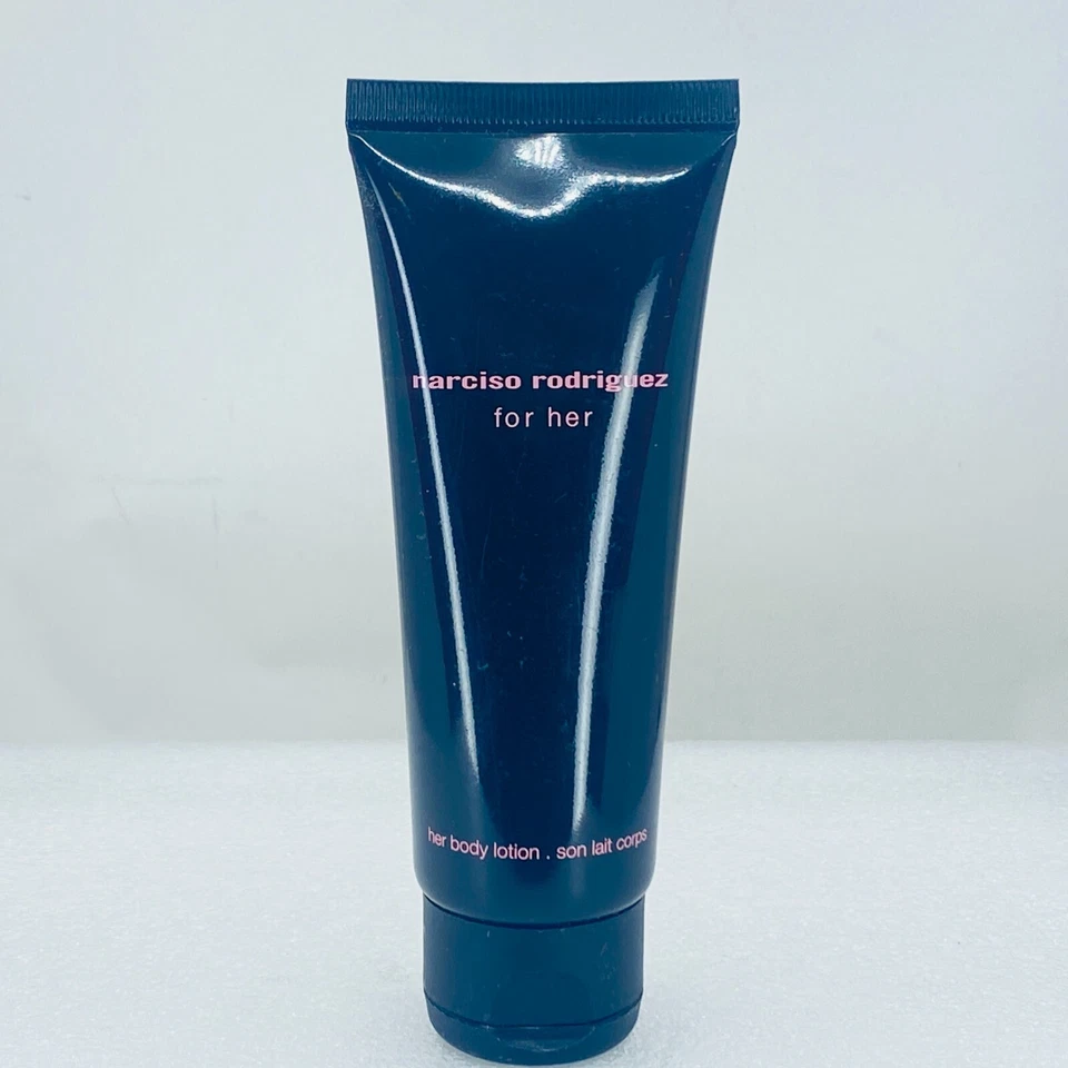 Loción corporal para su cuerpo Naarciso Rodriguez - 2,5 oz VENTA DE VACACIONES Foto 3 de 4
