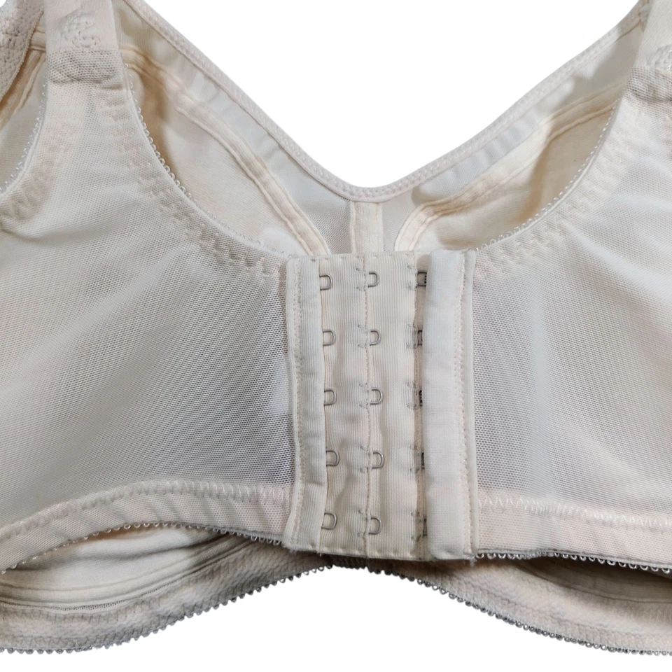 Just My Size Full Coverage Wireless Bra Nylon Cotton Wide Back Size 44D - Image 4 of 4