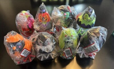 Target Hyde & EEK Featherly Friends 2024 Halloween Birds Complete