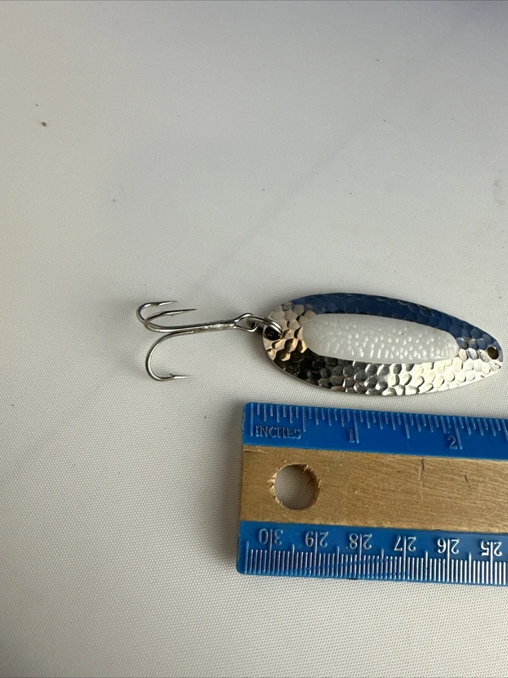 Señuelo de pesca vintage Blue Fox Pixee plateado/verde 2 1/2" cuchara oscilante 7/8 Foto 2 de 4
