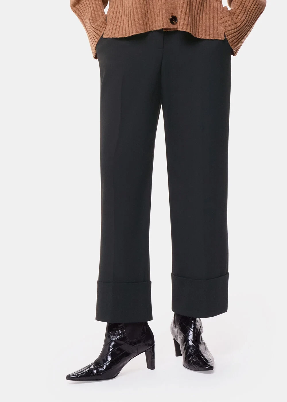 Brand New Whistles Black Smart Tailored Sabrina Turn Up Trouser 4 - 16 RRP £109
Opens in a new windo