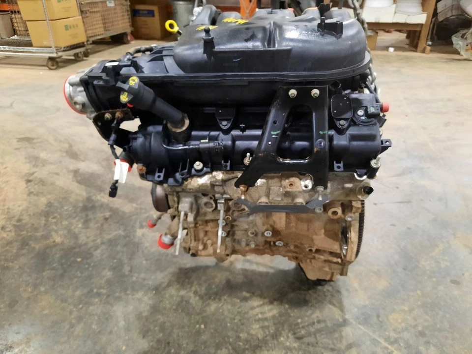 Engine / Motor Assembly 2015 Ram1500 Sku#4109714 - Изображение 3 из 4