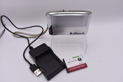 Sony Cyber-shot DSC-T5 5.1MP Digital Camera Silver w/ Battery & USB Charger