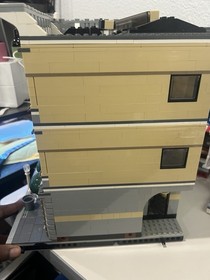 LEGO Creator Expert: Grand Emporium (10211)