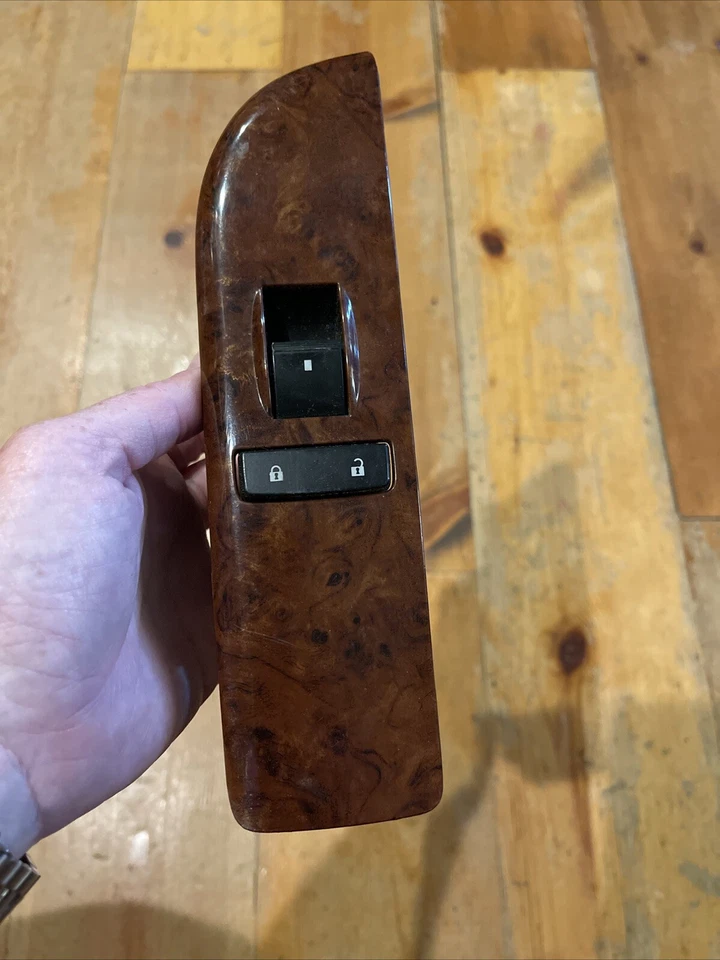 🏁2010 2011 2012 2013 Chevrolet Tahoe Interruptor de ventana delantera derecha OEM 20835554AC Foto 2 de 4